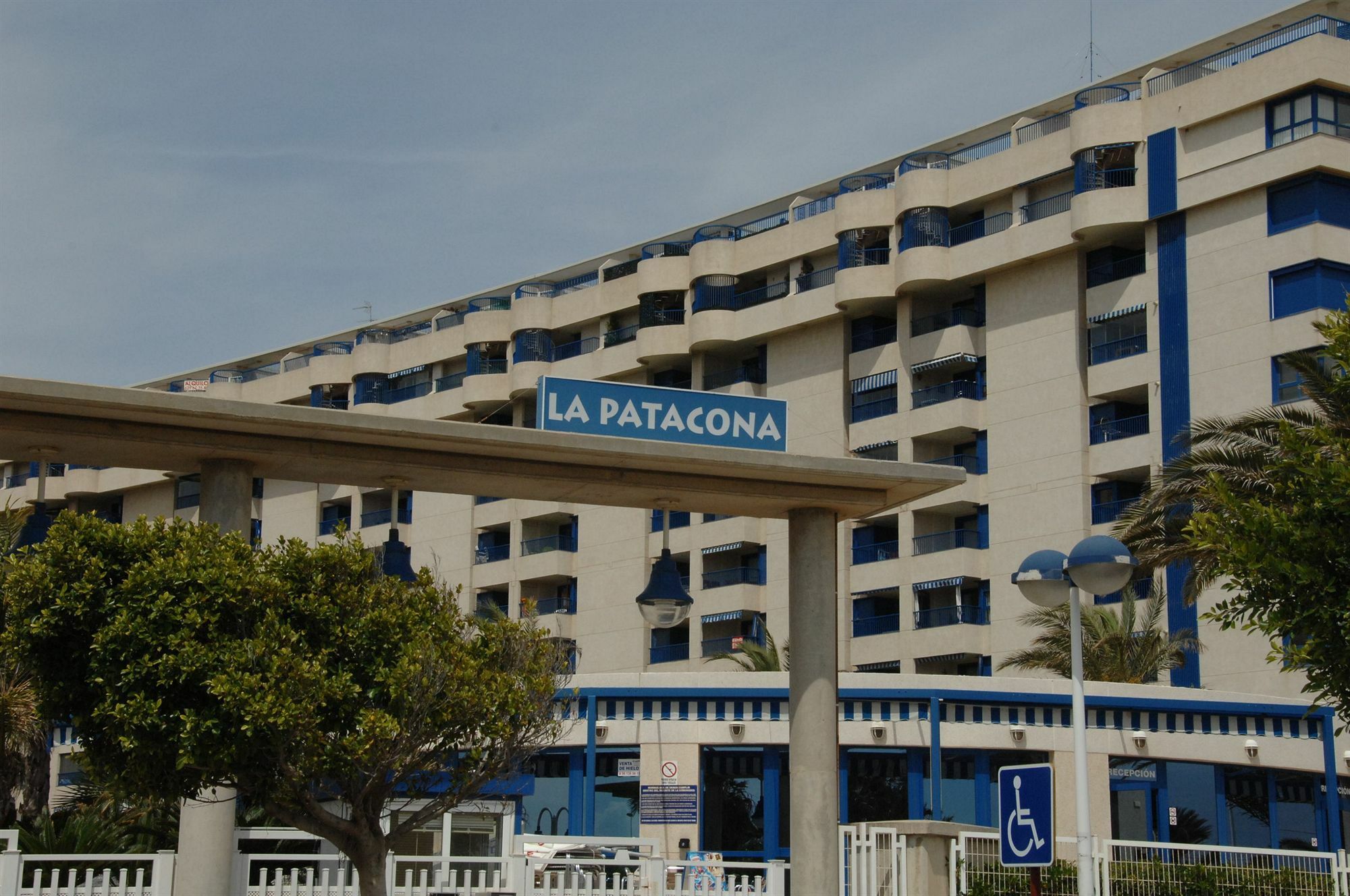 Patacona Resort Apartments Primera Linea Valencia Exteriör bild